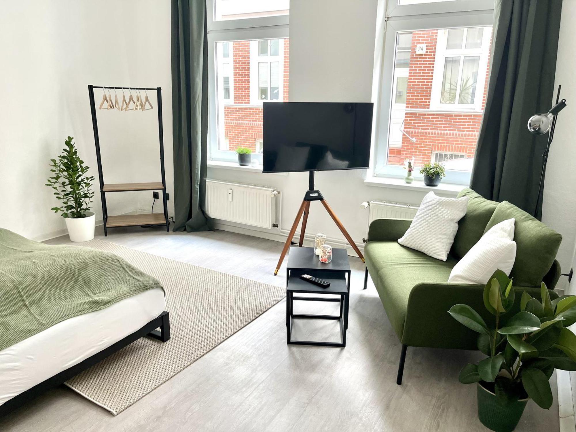Endless: Studio Mit Netflix + Workstation Im Zentrum Schwerin  Exterior foto