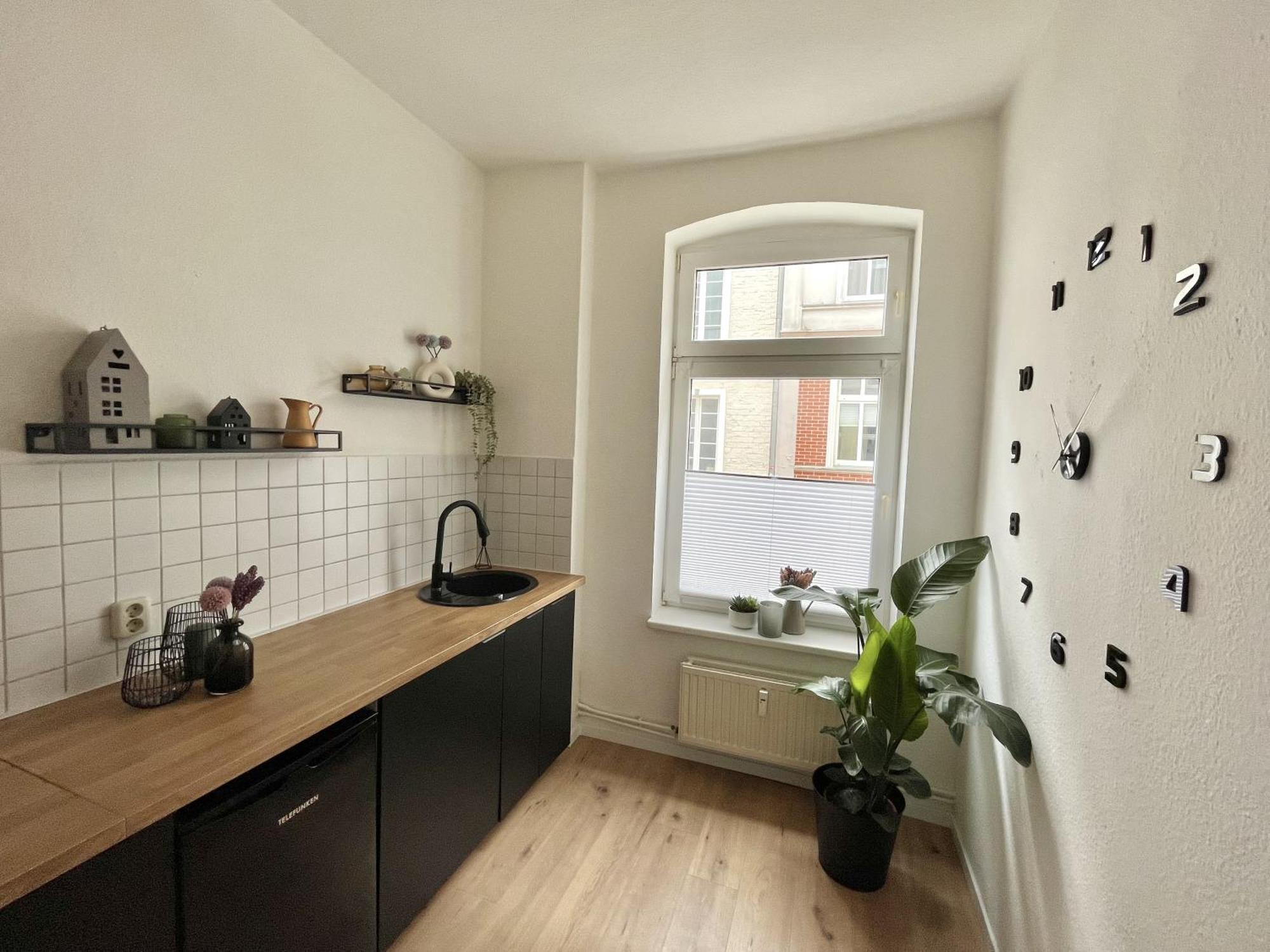 Endless: Studio Mit Netflix + Workstation Im Zentrum Schwerin  Exterior foto